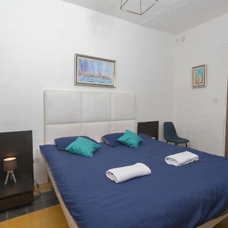 Stylish Valletta 2 Bedrooom City Centre Apartment With Terrace Luaran gambar