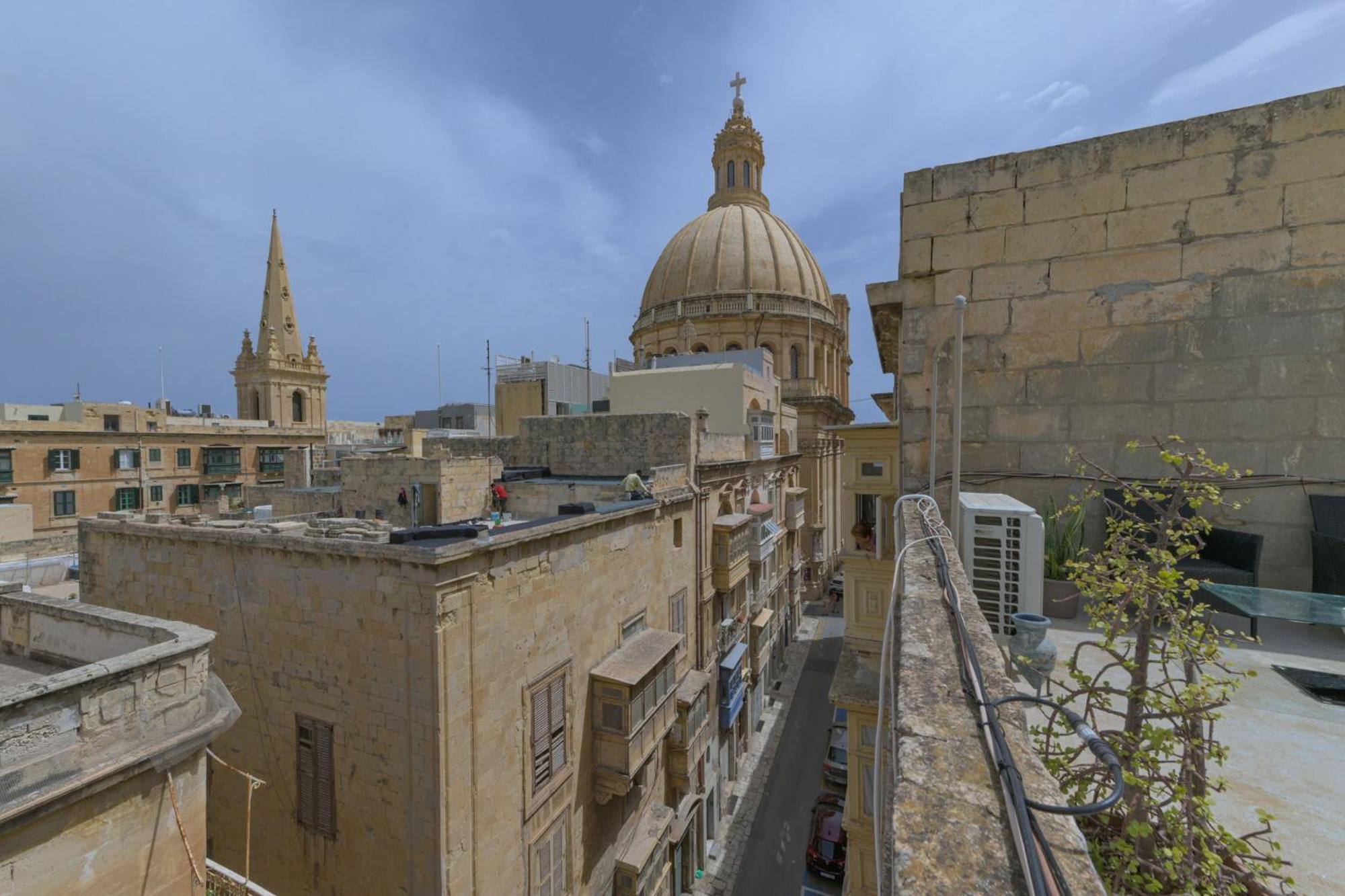 Stylish Valletta 2 Bedrooom City Centre Apartment With Terrace Luaran gambar
