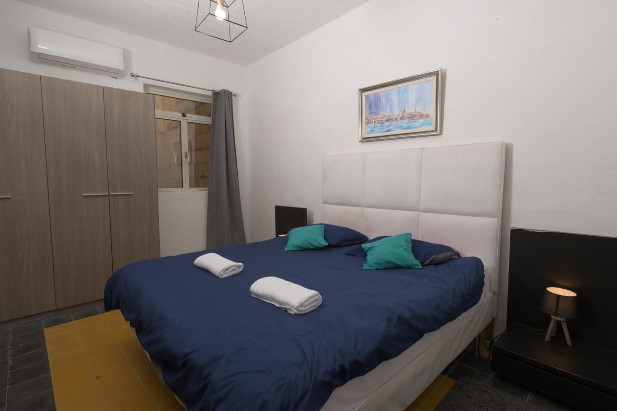 Stylish Valletta 2 Bedrooom City Centre Apartment With Terrace Luaran gambar